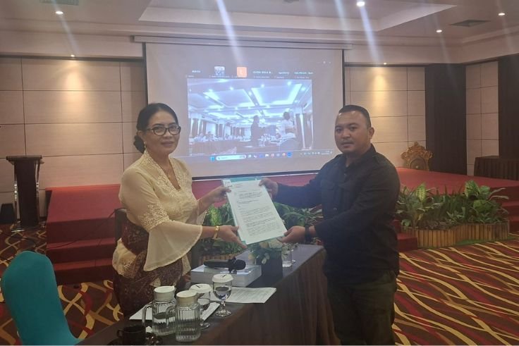 Made Krisna “Bokis” Dinata, Executive Director of WALHI Bali, stated his rejection of the ANDAL–RKL RPL documents for the Finns Beach Club expansion.