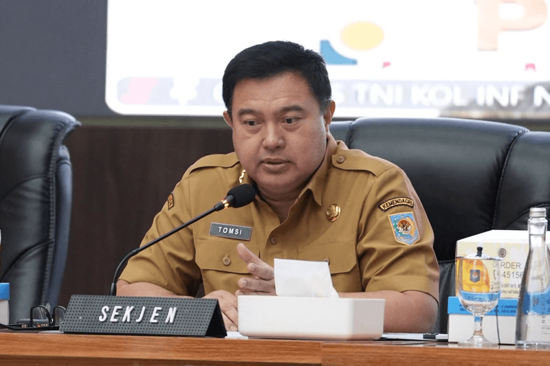 Secretary General of the Ministry of Home Affairs, Tomsi Tohir.